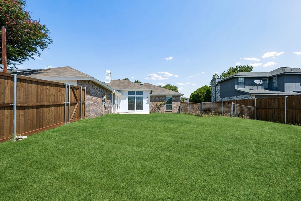 825 Weaver Street - Photo 24