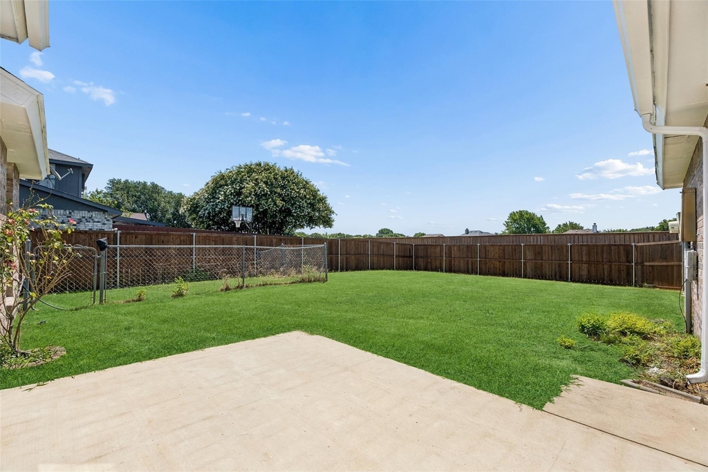 825 Weaver Street - Photo 26