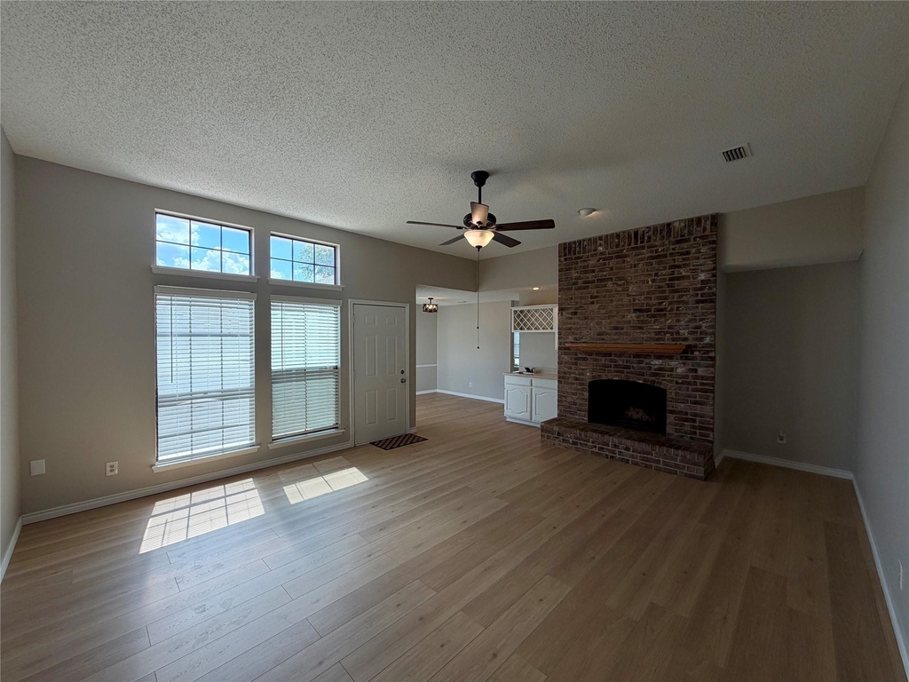 825 Weaver Street - Photo 5