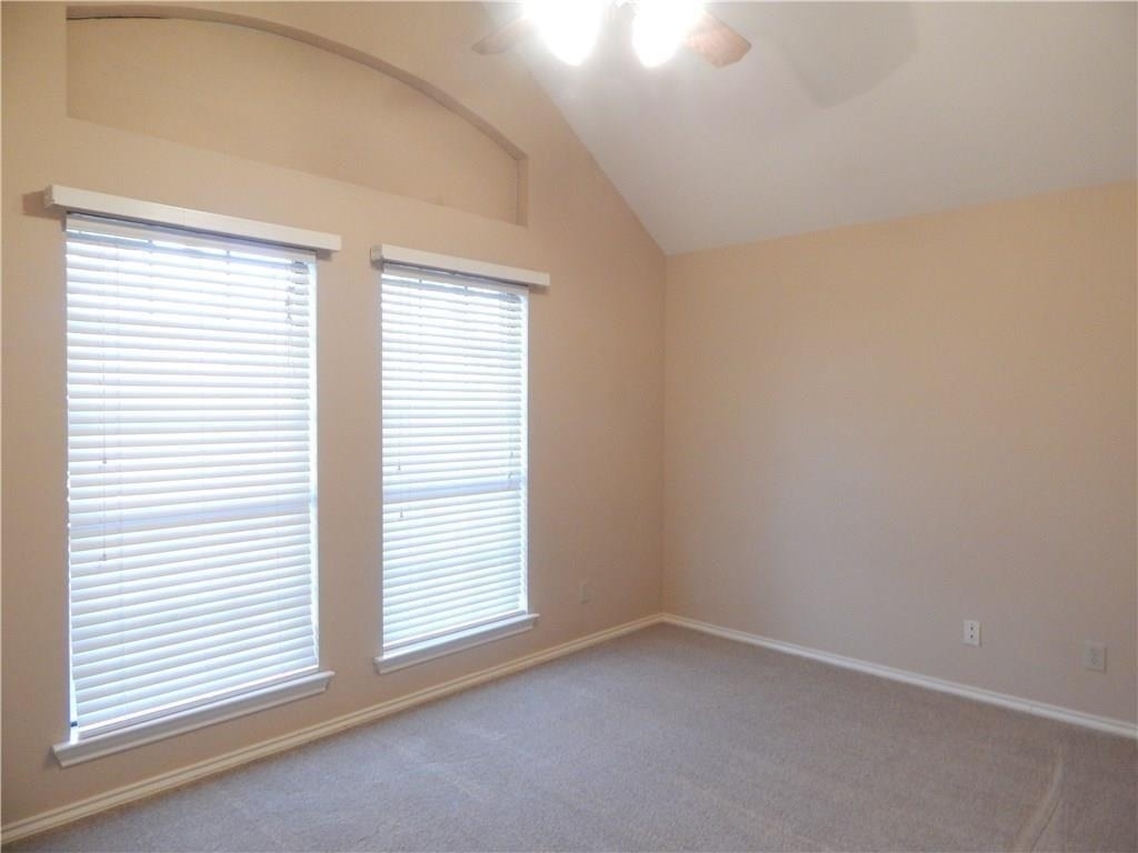 4208 Meadowdale Drive - Photo 28