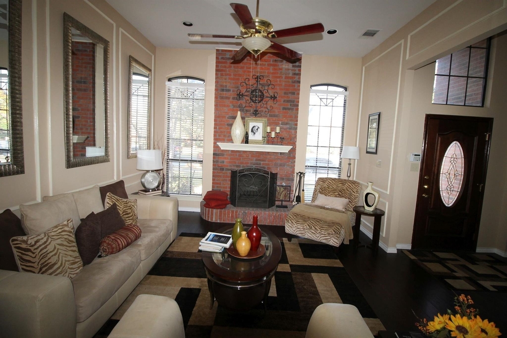 4208 Meadowdale Drive - Photo 11