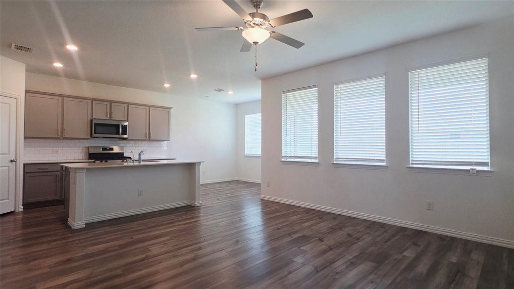 1218 Smoketree Lane - Photo 10