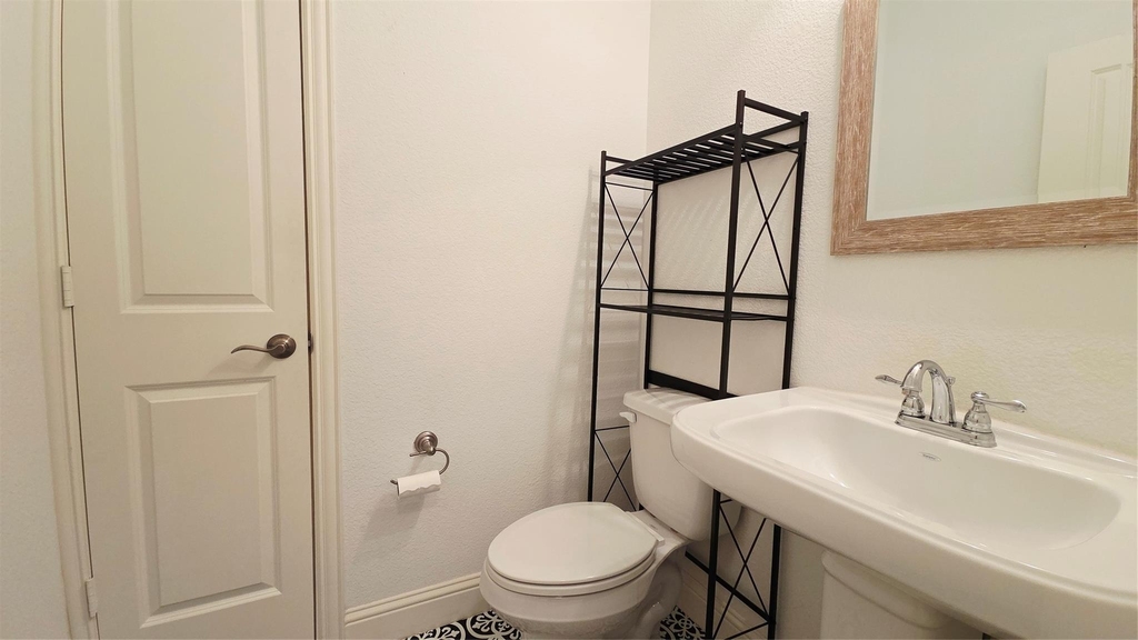 6209 Davison Way - Photo 7