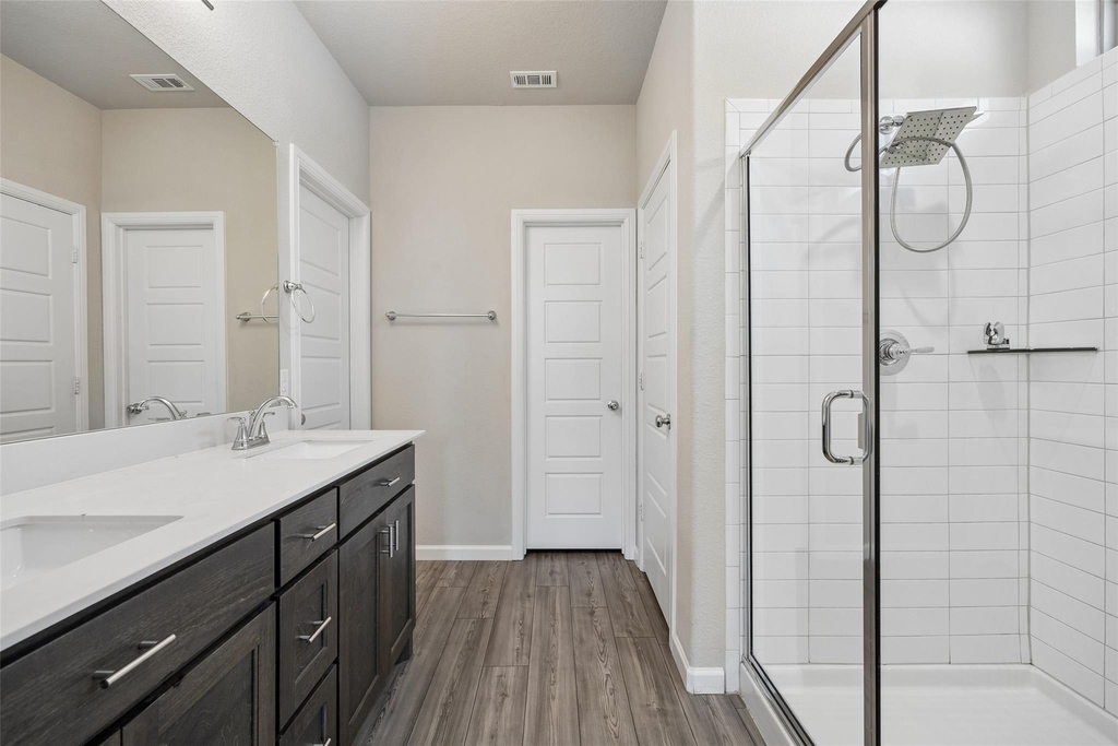 4306 Lombardy Drive - Photo 20