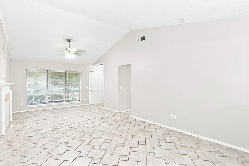 7509 Atlantic Drive - Photo 3