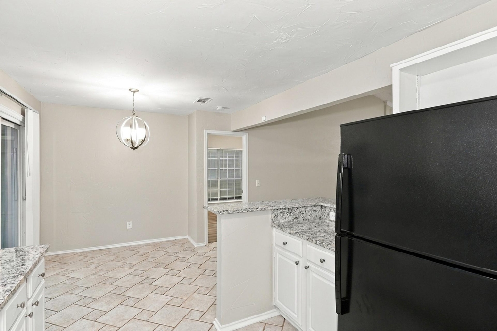 7509 Atlantic Drive - Photo 6