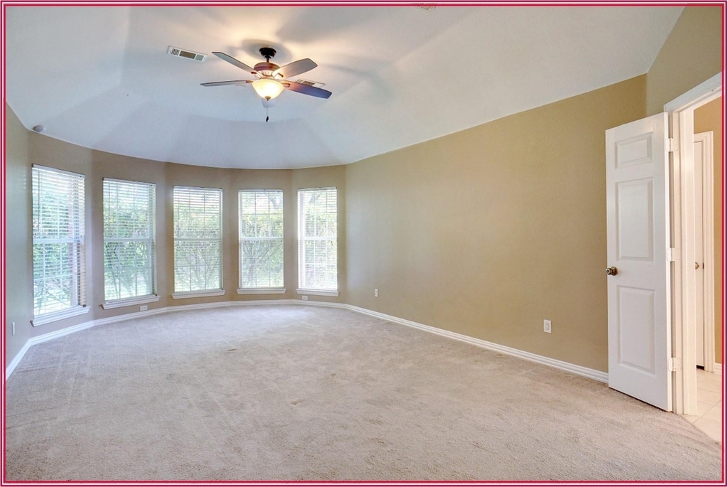 3917 Vernon Way - Photo 16