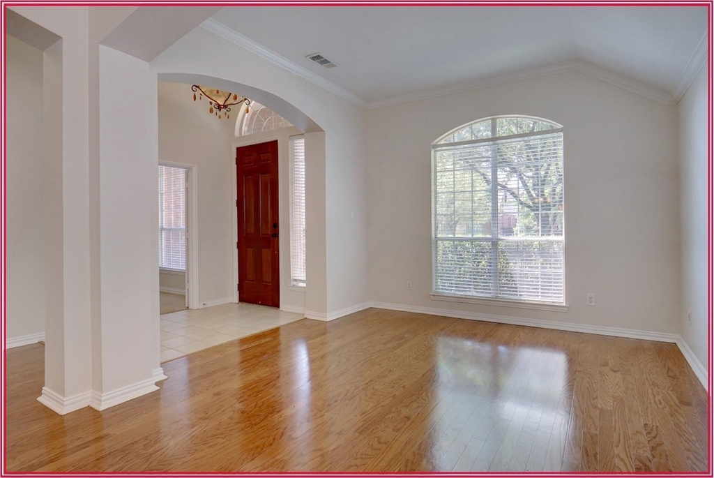 3917 Vernon Way - Photo 3