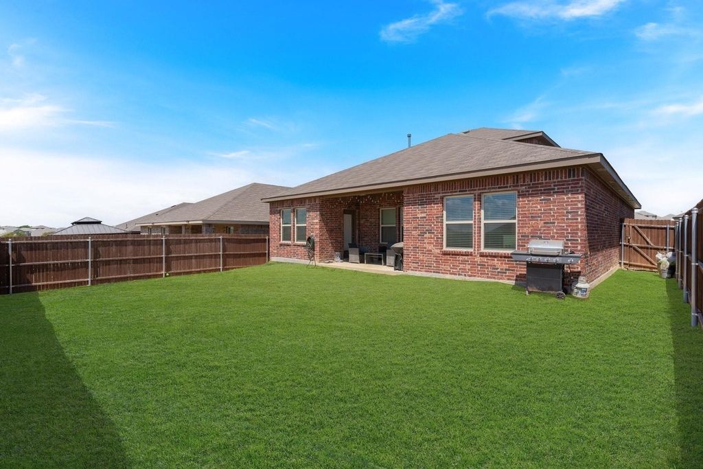 884 Jett Drive - Photo 26