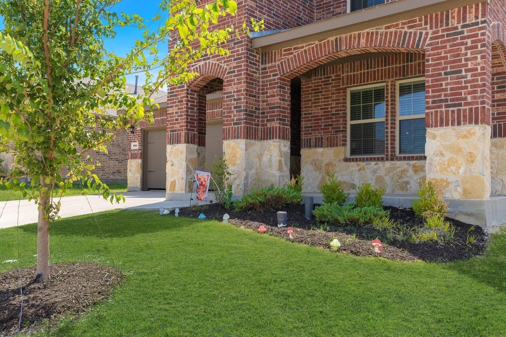 884 Jett Drive - Photo 1