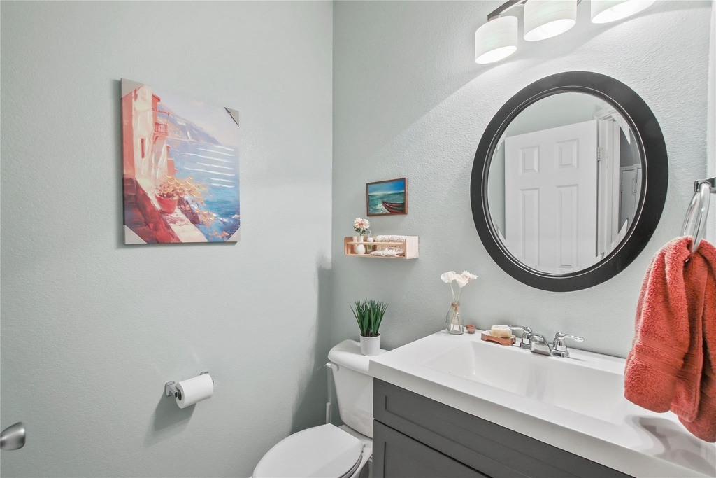 913 Freesia Drive - Photo 22