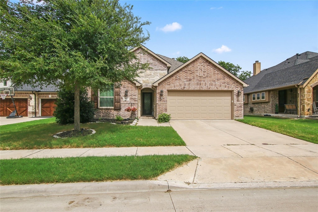 913 Freesia Drive - Photo 27