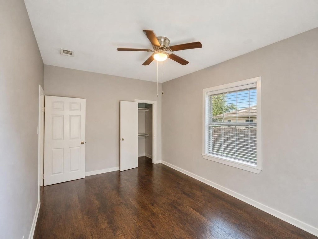 912 W Belt Line Road - Photo 22