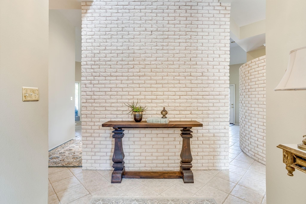 2112 Miller Court - Photo 5