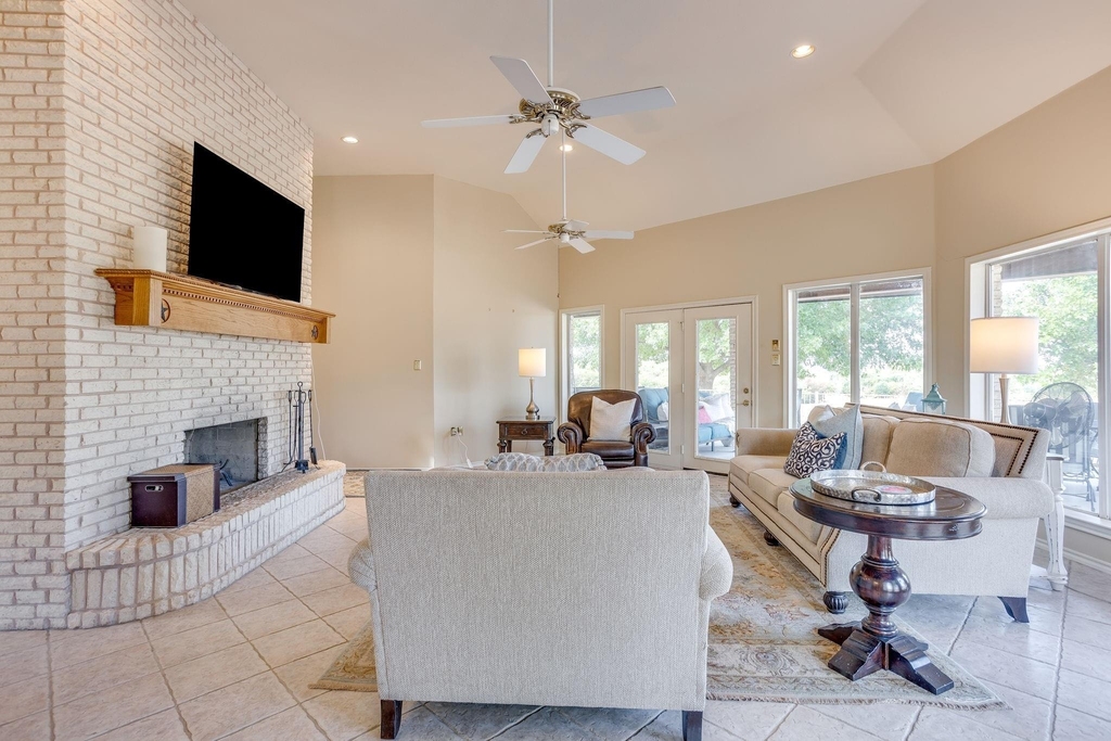 2112 Miller Court - Photo 16