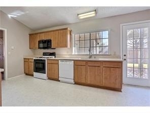2110 Hearthstone Drive - Photo 3