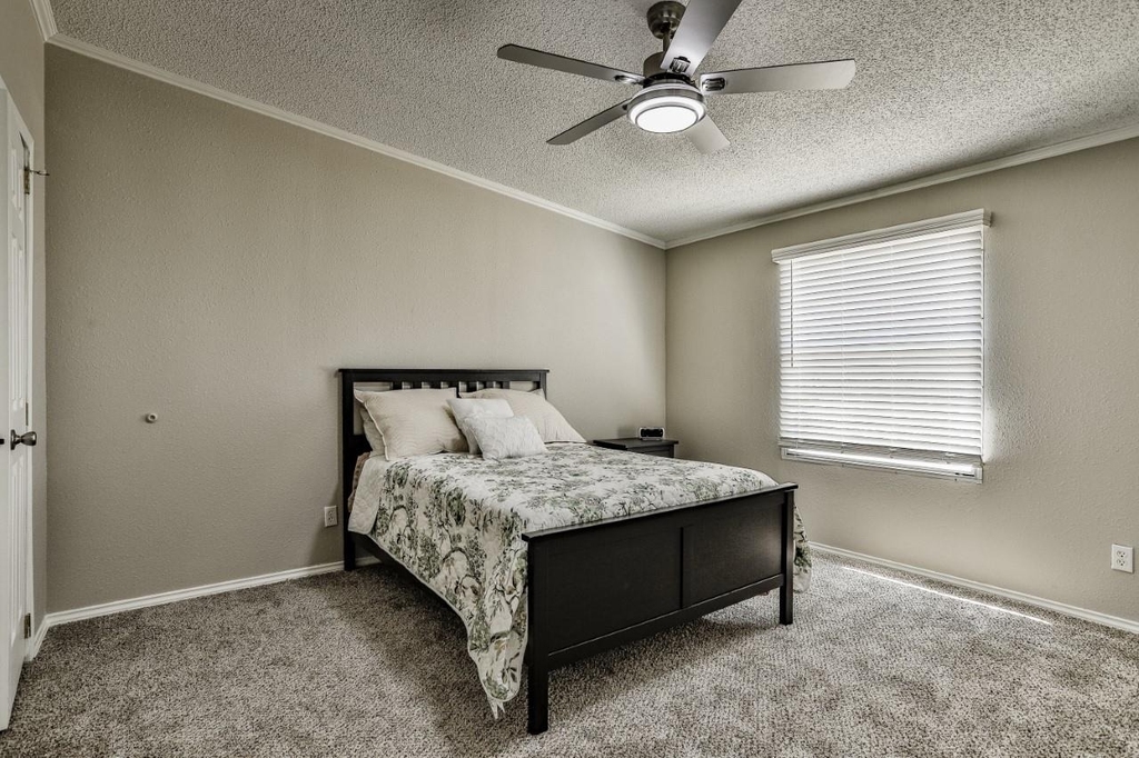 3809 Lands End Court - Photo 4