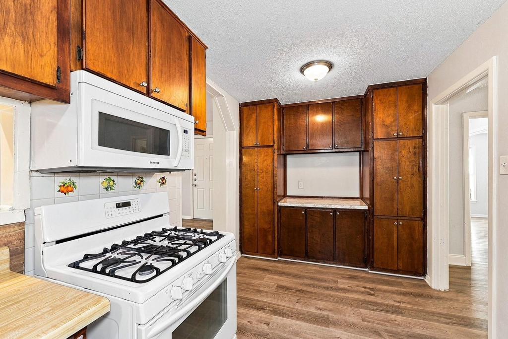 3800 Oscar Avenue - Photo 2