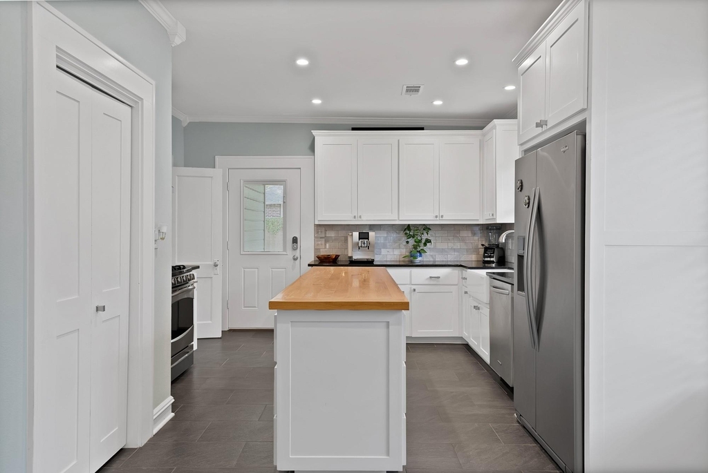 2305 W Rosedale Street S - Photo 11