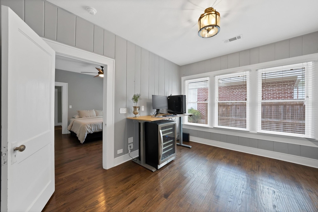 2305 W Rosedale Street S - Photo 15