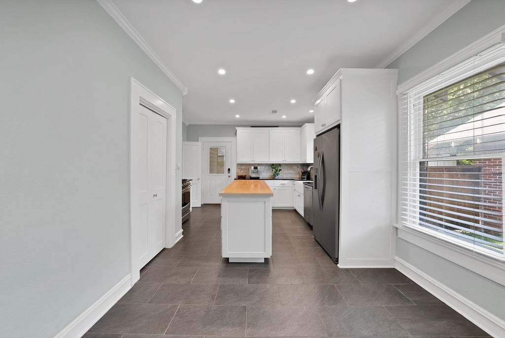 2305 W Rosedale Street S - Photo 10
