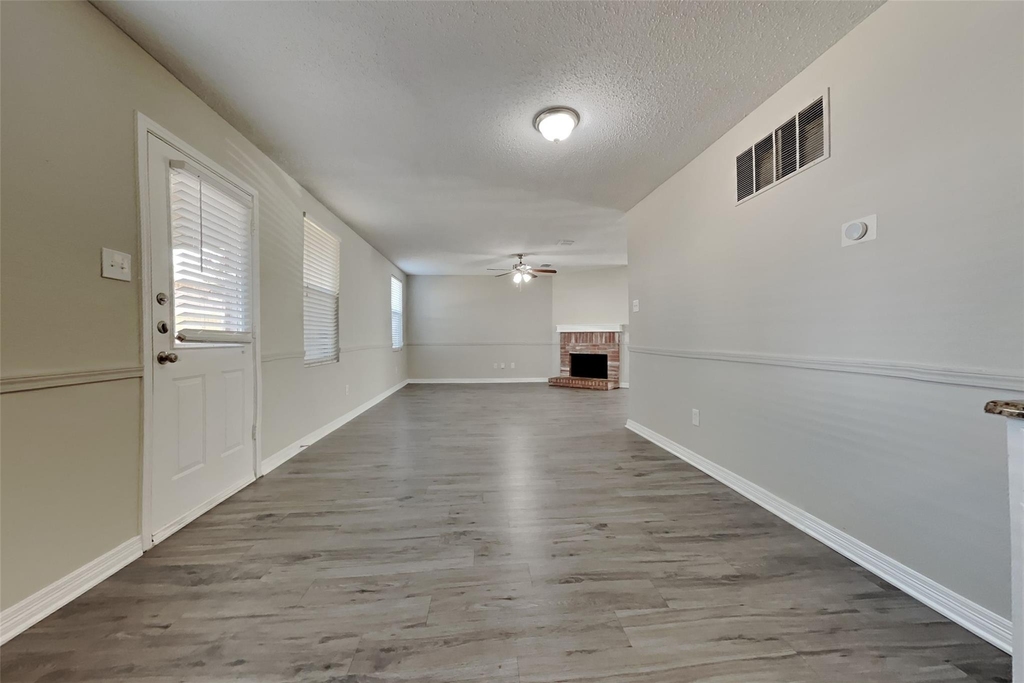 627 Almandora Drive - Photo 6