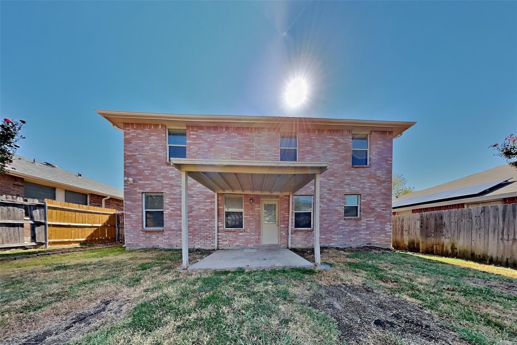 627 Almandora Drive - Photo 18