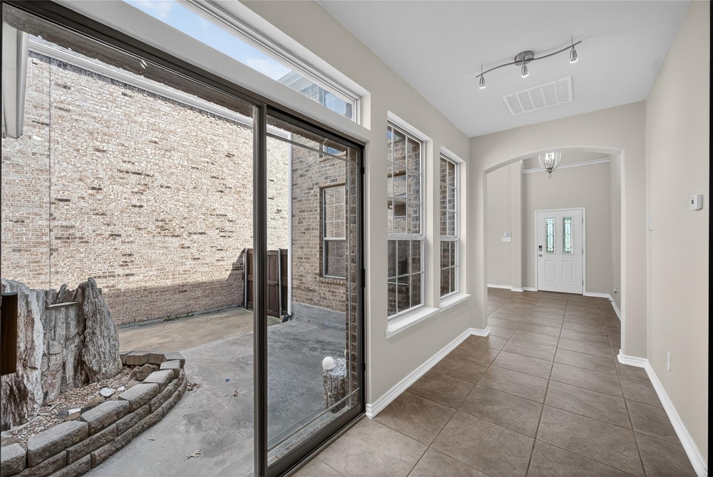 2309 Shingle Lane - Photo 12