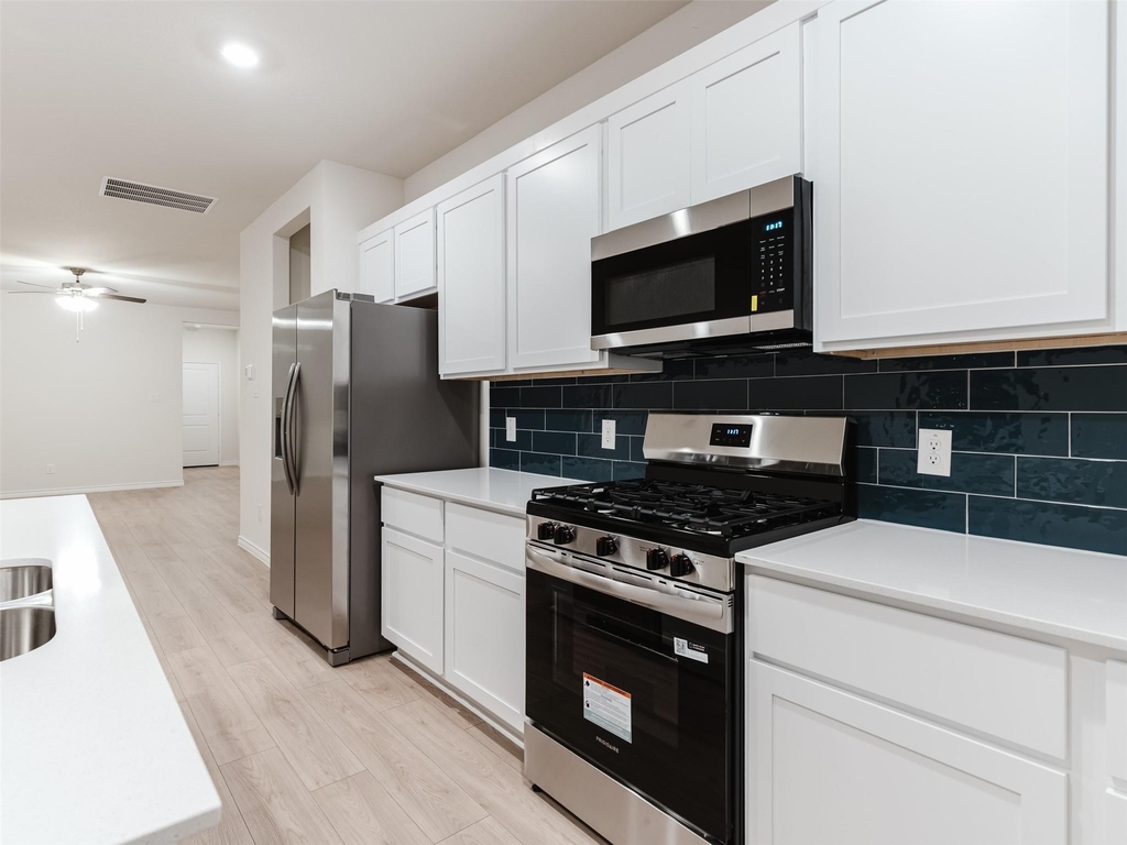 2536 Fairweather Drive - Photo 7