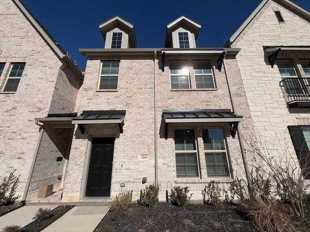 3540 Thistlewood Drive - Photo 0