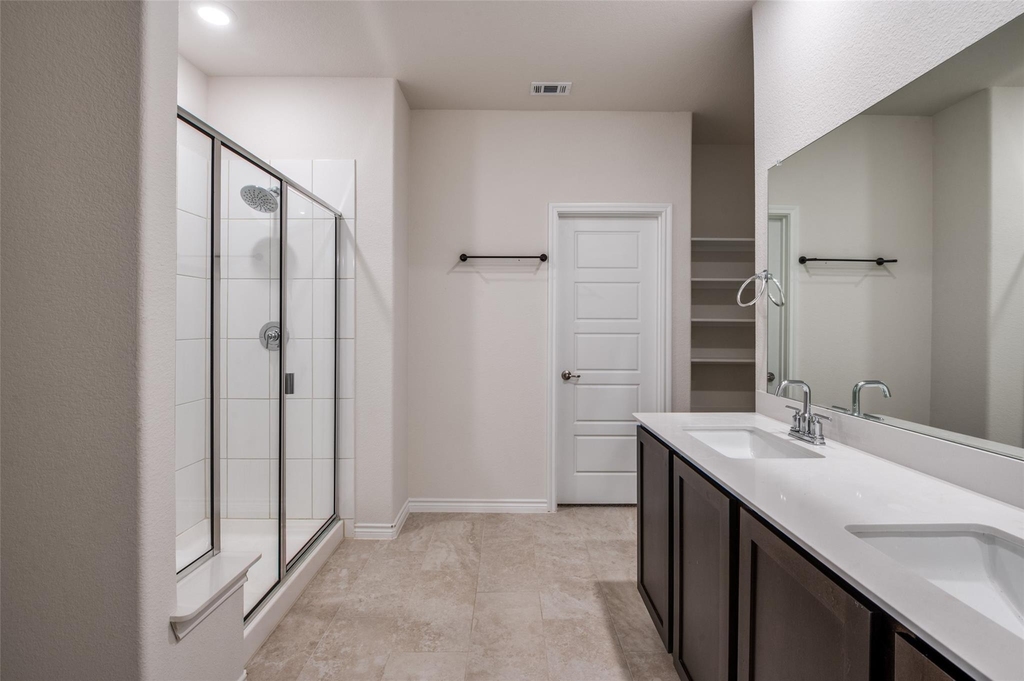 7229 Headingham Way - Photo 12