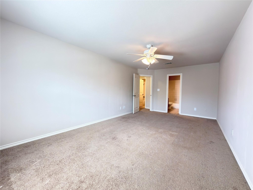 916 Parkplace Ridge - Photo 21