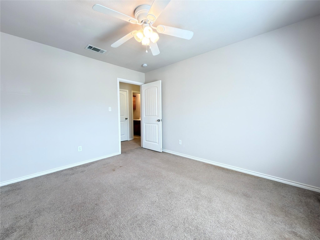 916 Parkplace Ridge - Photo 18