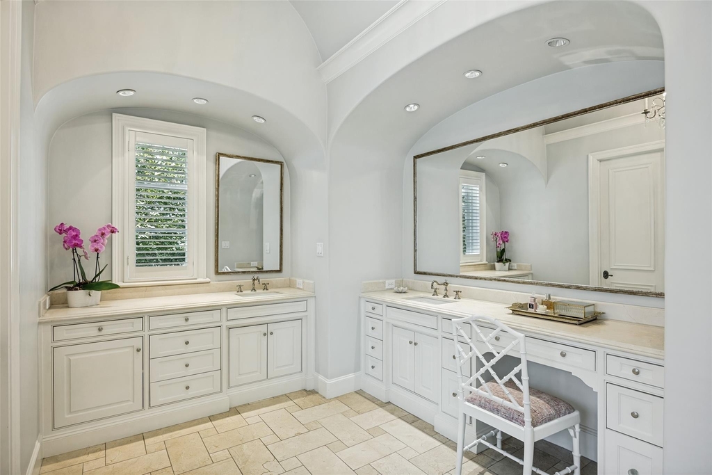 2929 Stanford Avenue - Photo 21