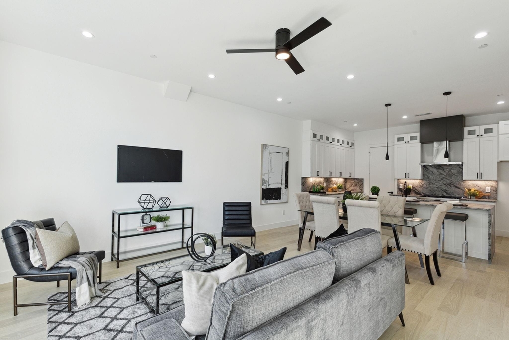 426 Melba Street - Photo 1