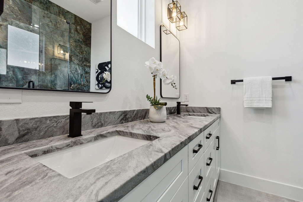 426 Melba Street - Photo 6