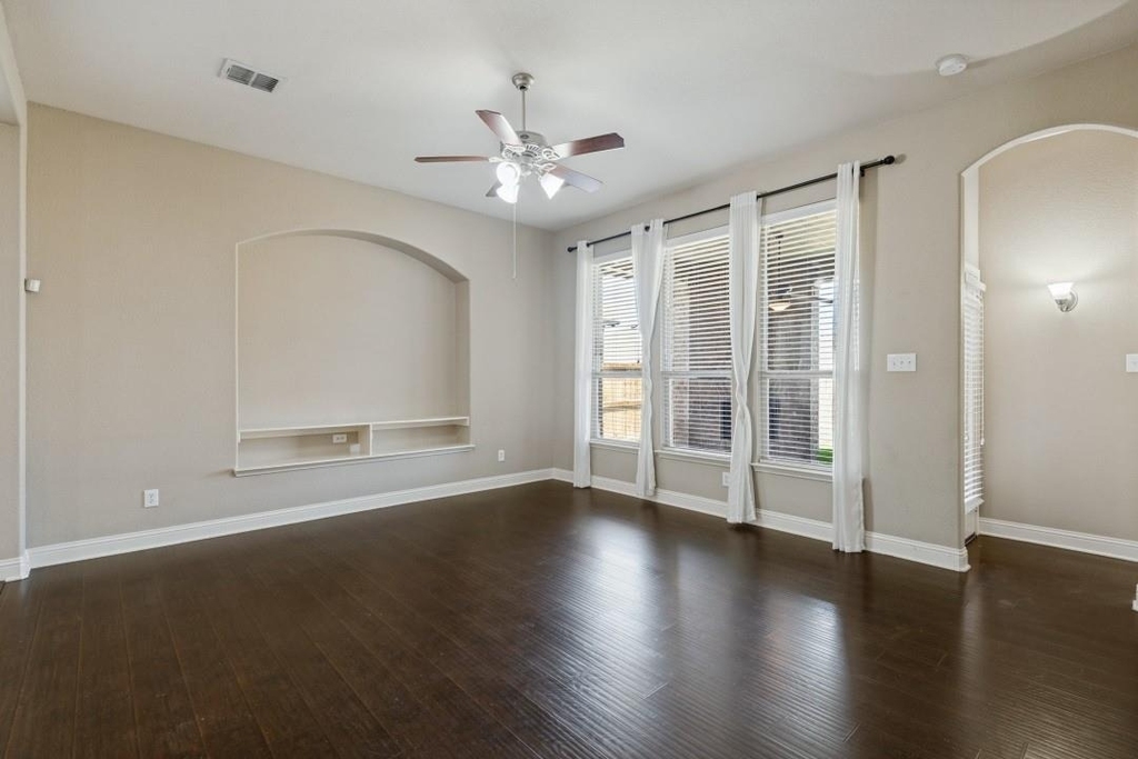 594 Louder Way - Photo 10