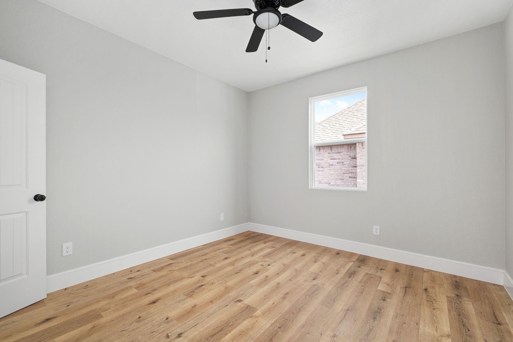 108 Brooks Drive - Photo 16
