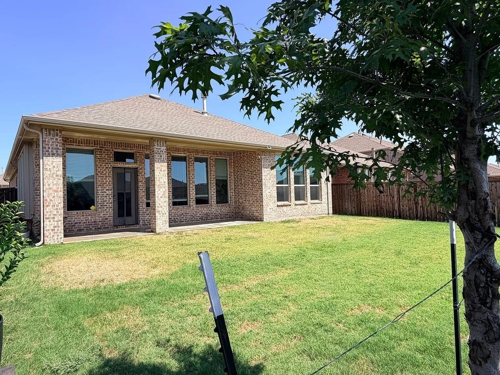 1148 Canuela Way - Photo 25