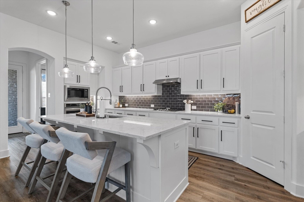1332 Thompson Road - Photo 11