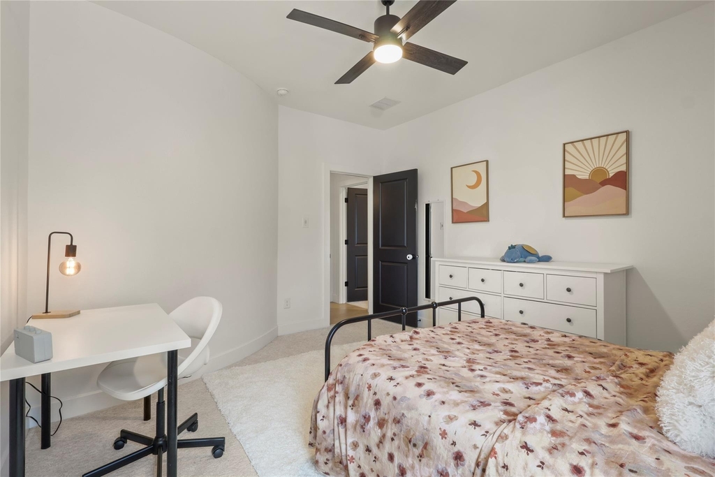 2217 Zaide Way - Photo 34