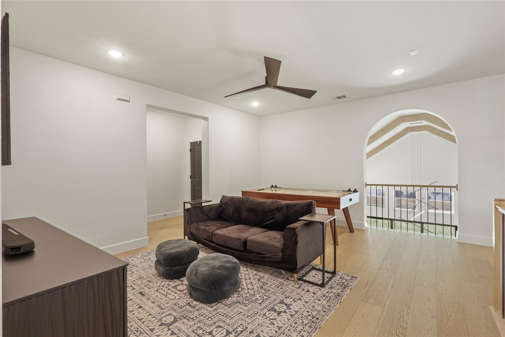 2217 Zaide Way - Photo 28
