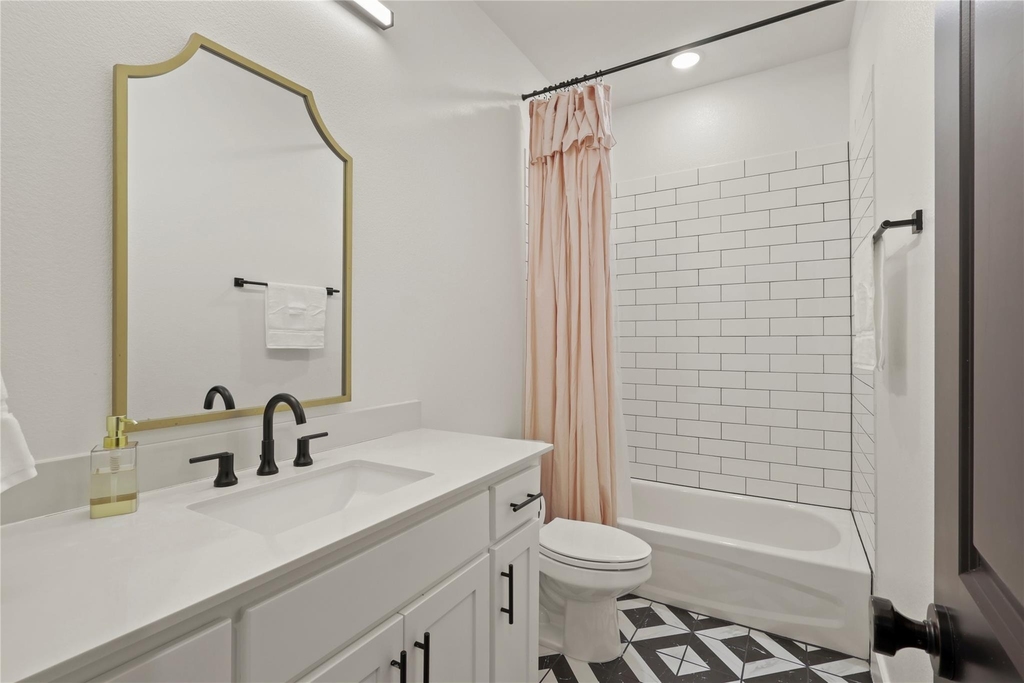 2217 Zaide Way - Photo 36