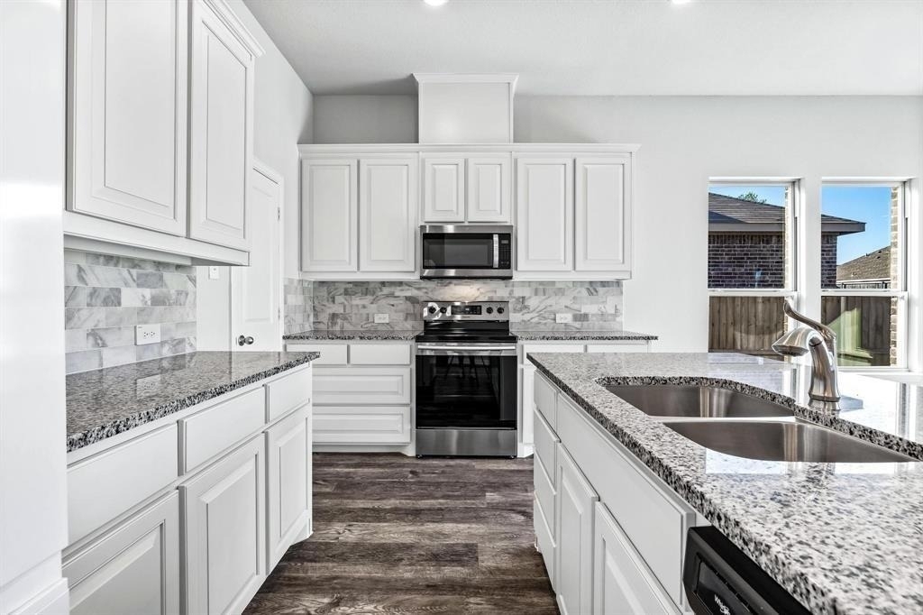 3917 Madison Lane - Photo 4