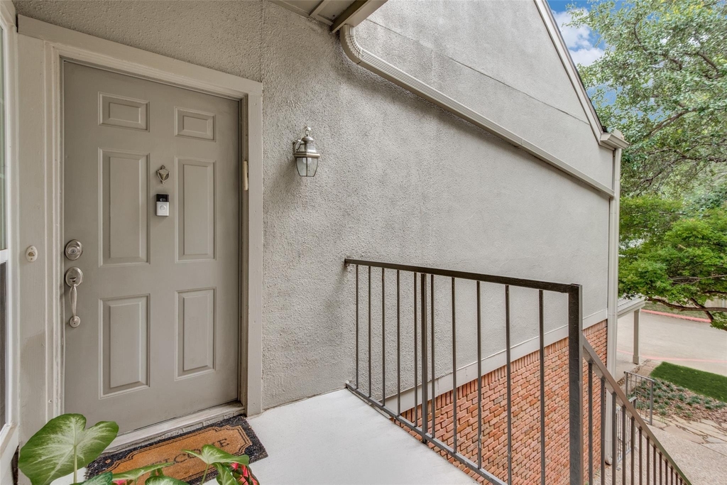 12680 Hillcrest Road - Photo 6