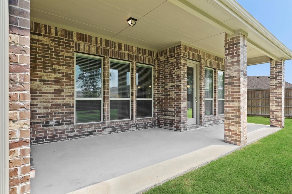 1810 Wichita Drive - Photo 30