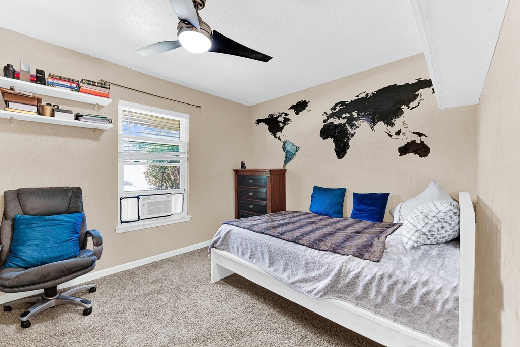 108 Kingsbridge Drive - Photo 13