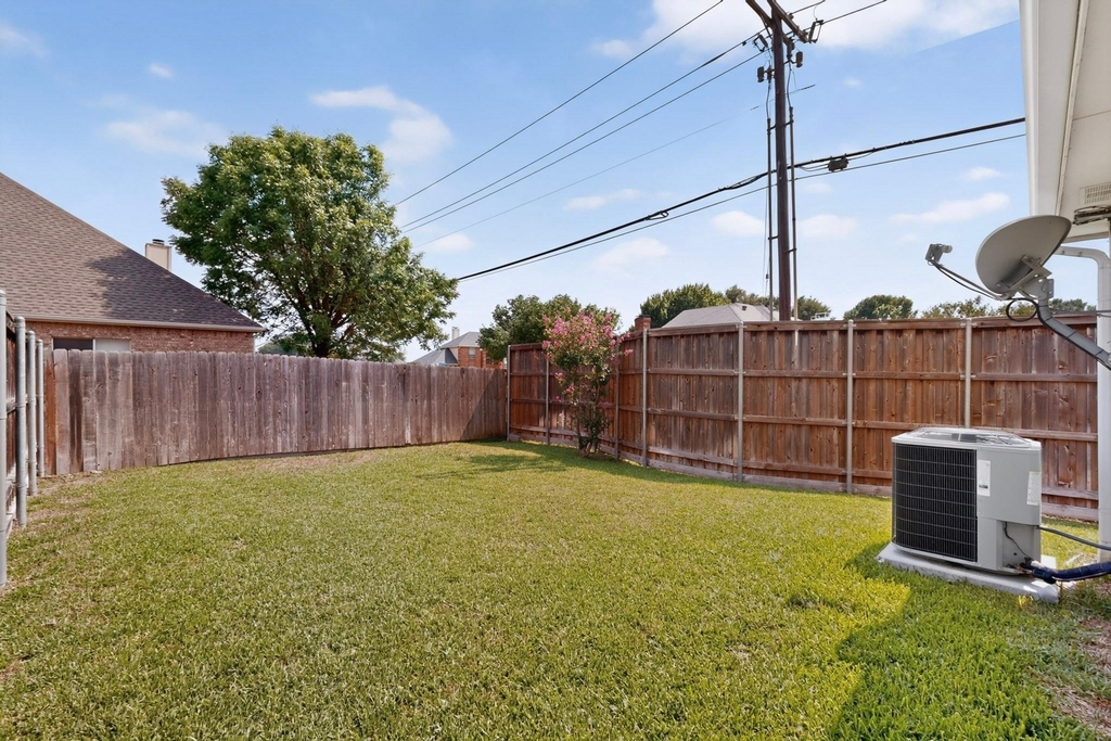 2702 Garden Springs Drive - Photo 30