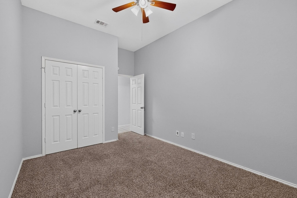2702 Garden Springs Drive - Photo 22