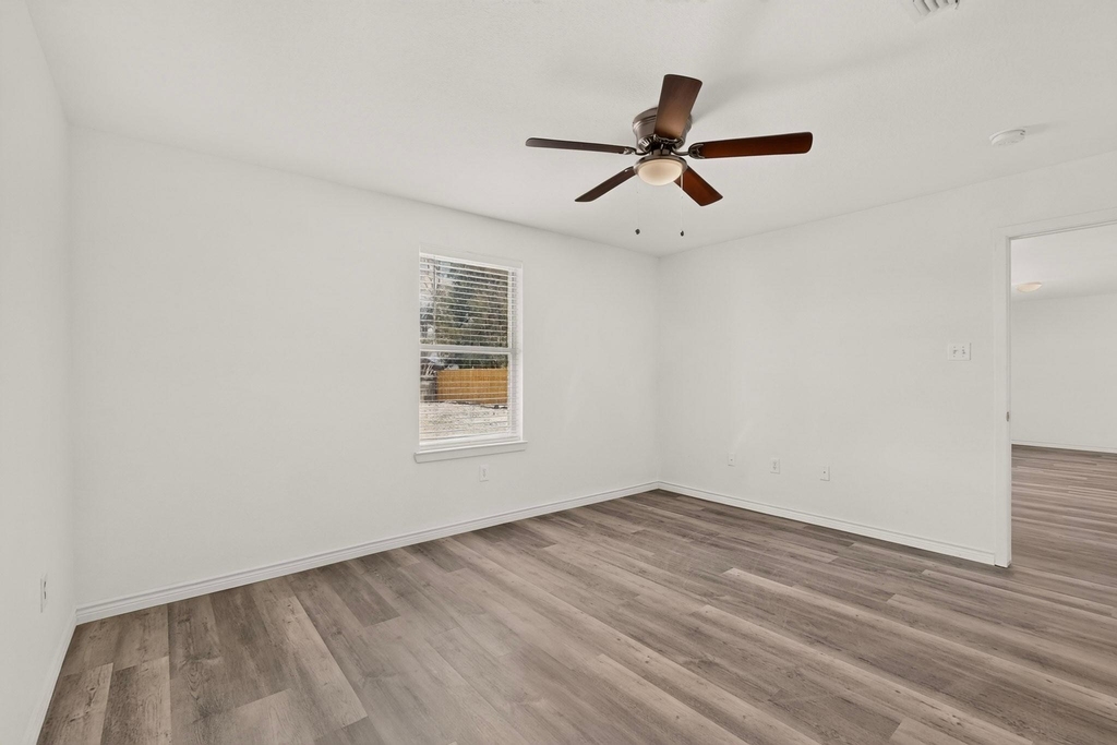 1512 Rowan Avenue - Photo 28
